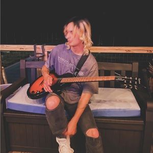 Meet your Posher, Jose